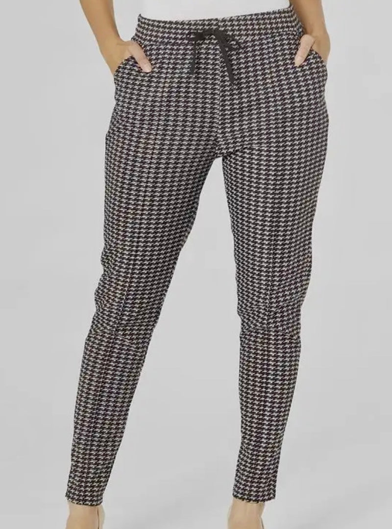 Houndstooth Print Travelers Pants