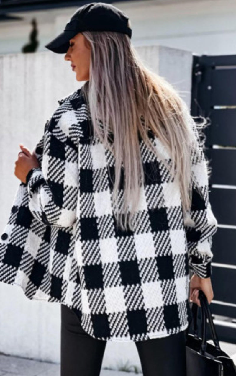 Black and White Thick Weave Shacket