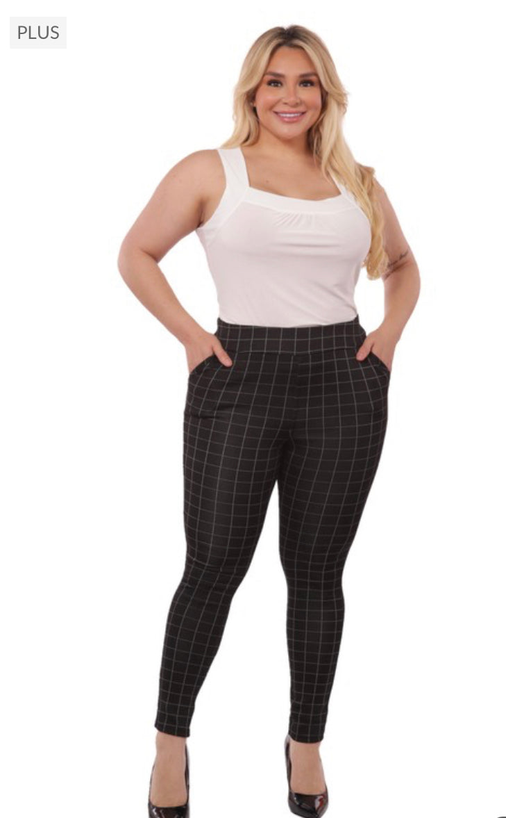 Curvy/Plus Black Plaid Skinny Pants