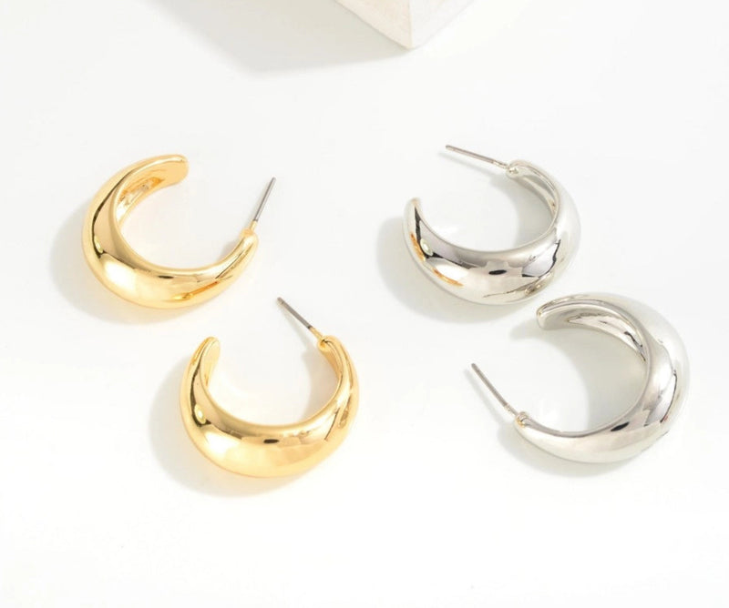 Tapered Metal Hoop Earrings in Gold or Silver