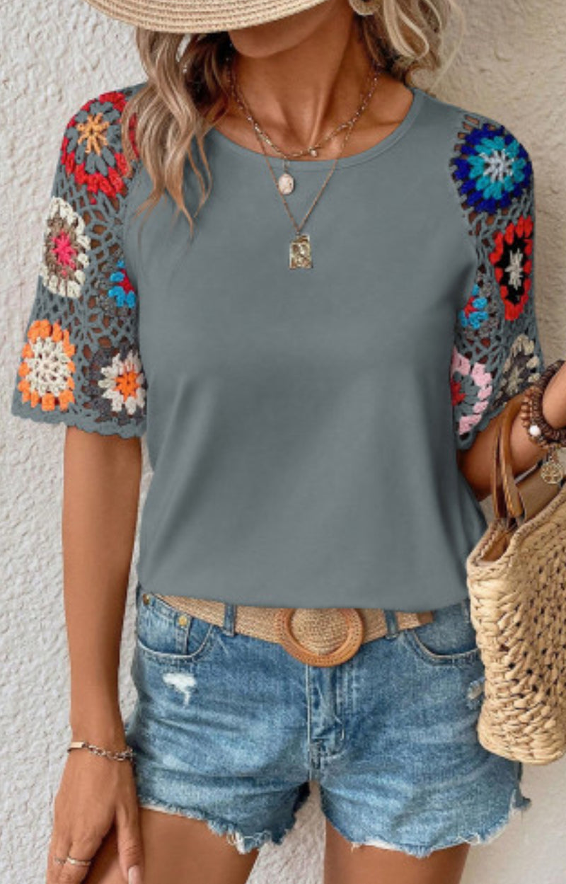 Granny Square Short Sleeve Grey Top