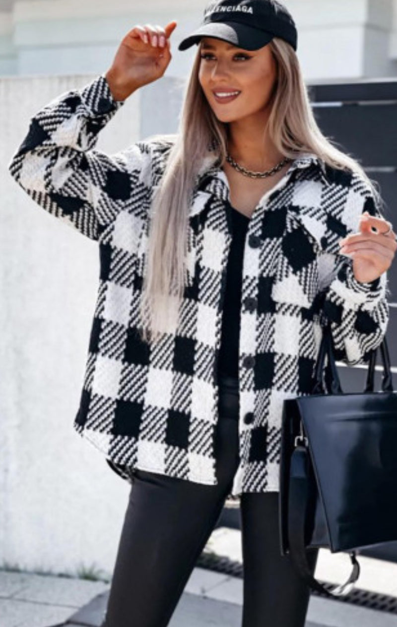 Black and White Thick Weave Shacket