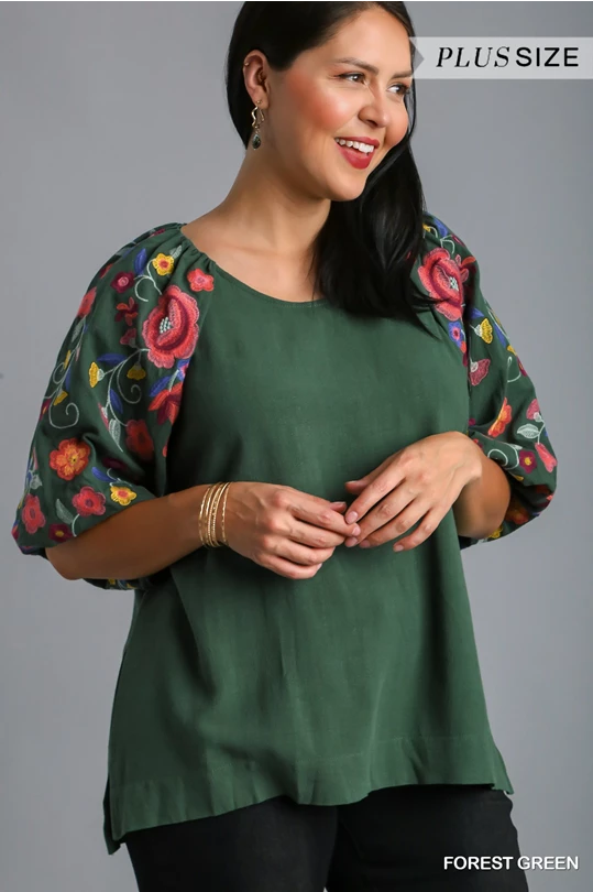 Linen Blend Top w Embroidery Sleeves Plus