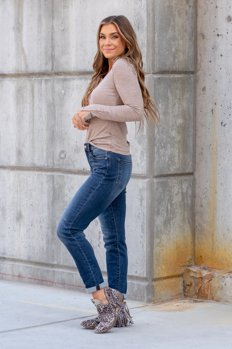 Judy Blue Mid-Rise Slim Jeans