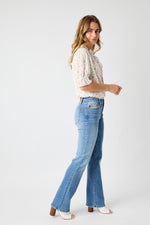 Judy Blue Mid Rise Vintage Bootcut Jeans