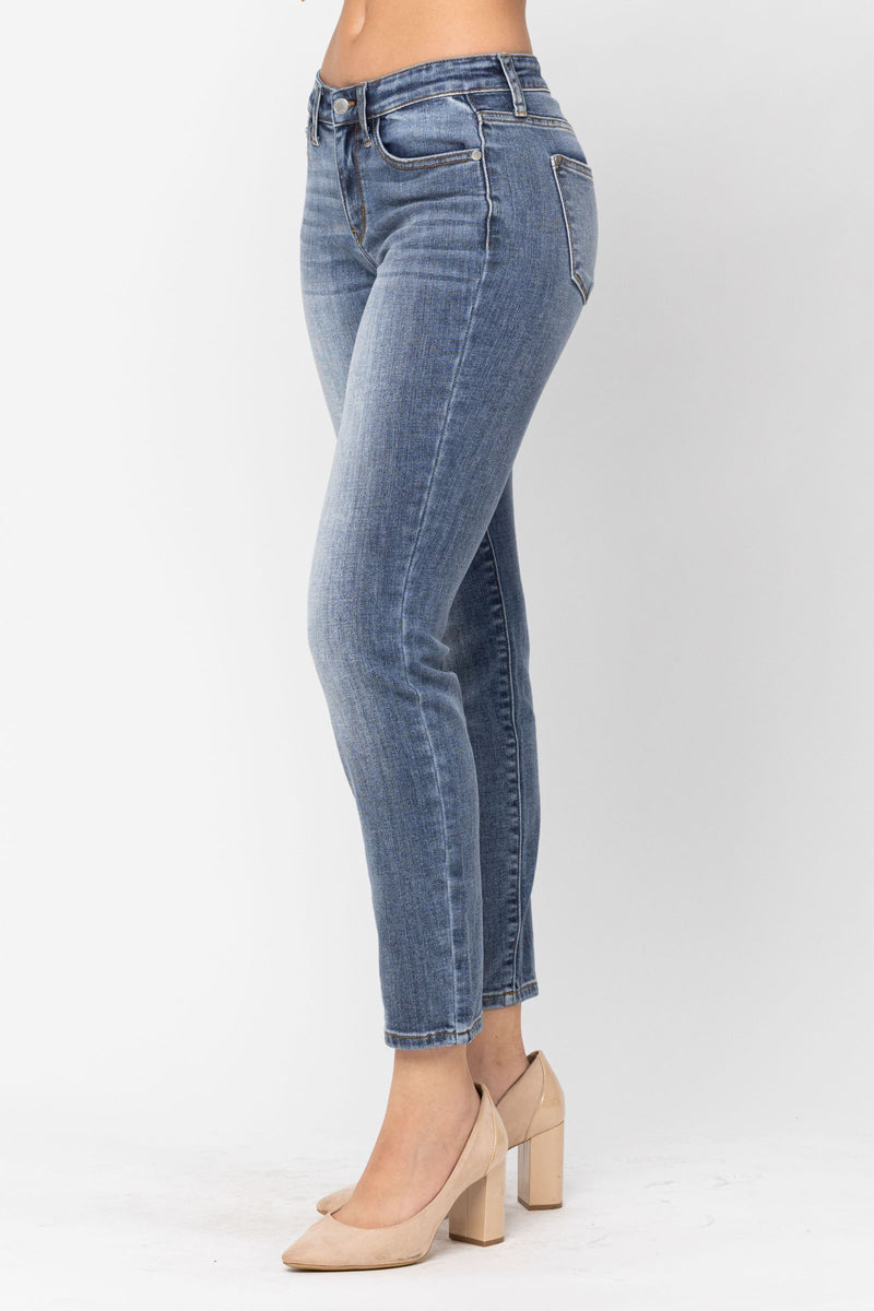 Plus Judy Blue Mid Rise Classic Slim Fit Jeans