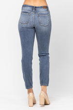 Plus Judy Blue Mid Rise Classic Slim Fit Jeans