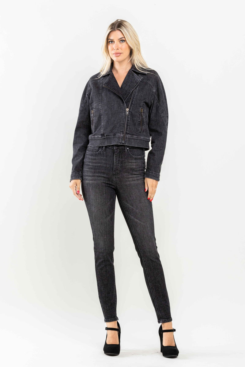 Plus Judy Blue Tummy Control Black Wash Skinny Jeans