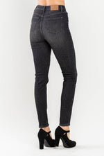 Plus Judy Blue Tummy Control Black Wash Skinny Jeans