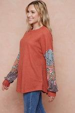 Colorblock Waffle Top Accent Sleeve