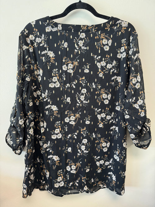 Curvy Black Floral Blouse